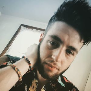 Meet your Posher, Jj